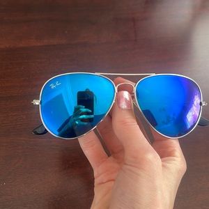Ray ban blue aviators